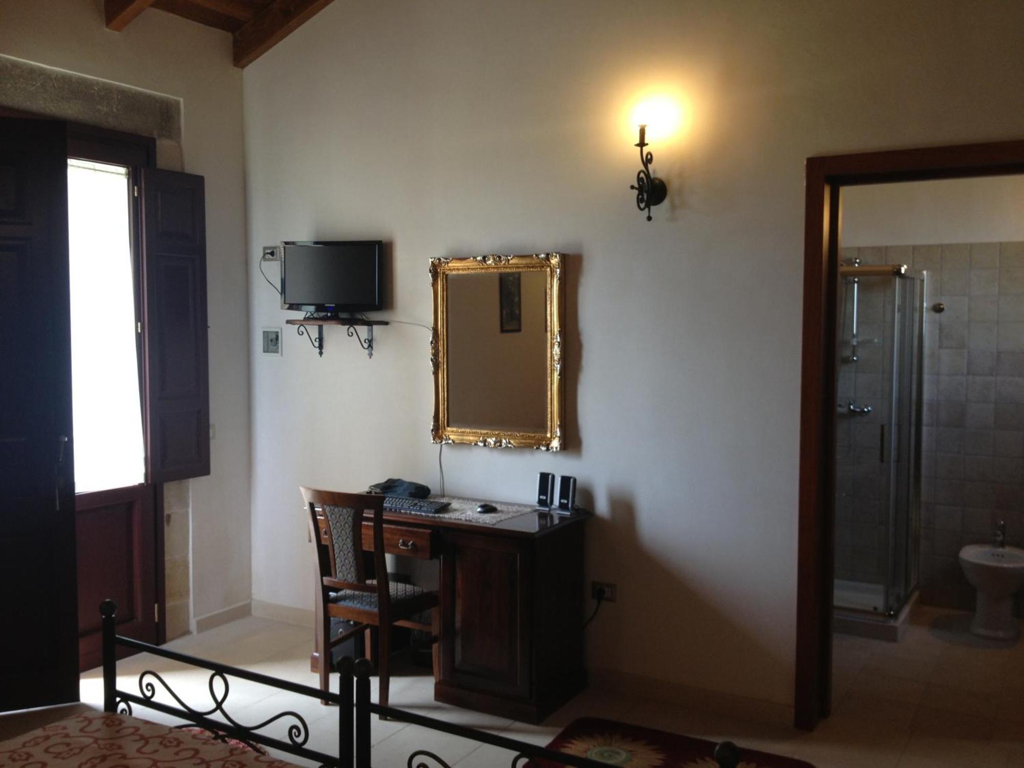 Agriturismo Masseria Quaremme Карпиньяно-Салентино Номер фото