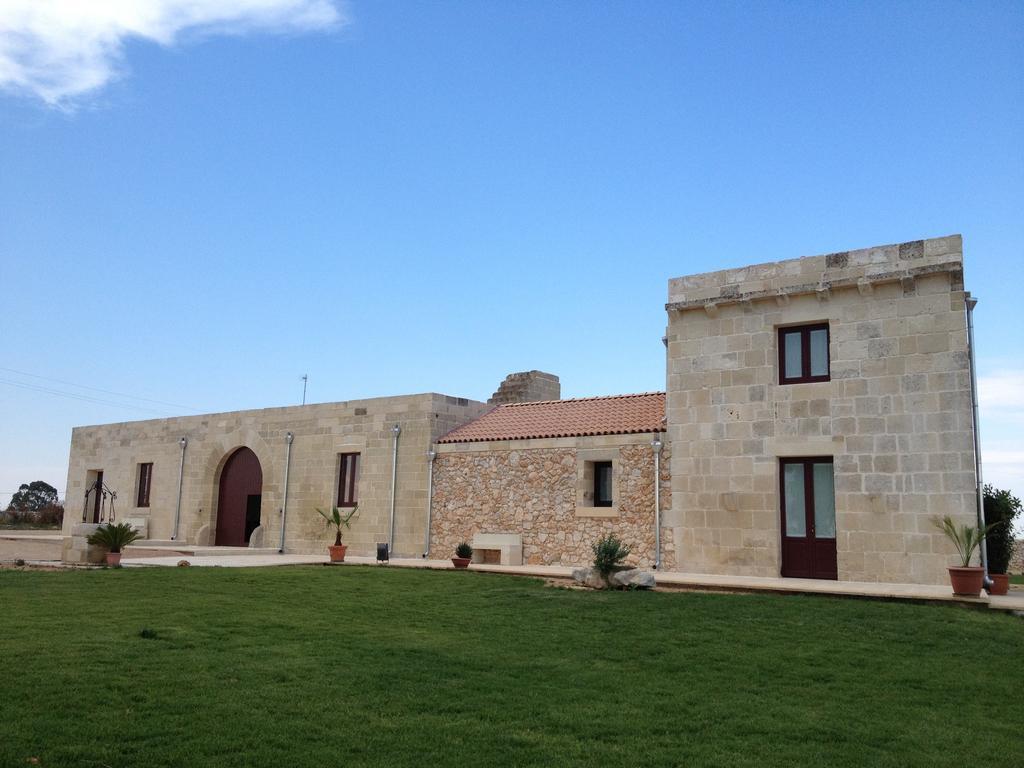 Agriturismo Masseria Quaremme Карпиньяно-Салентино Экстерьер фото